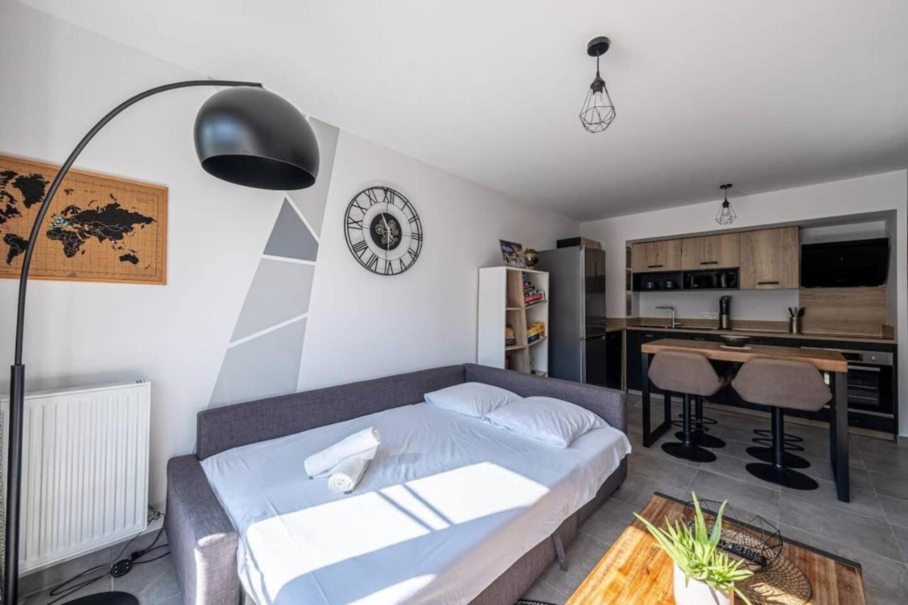 F2 Cozy Pour 4 Proche Disneyland - Fairytale Factory Villeneuve-Saint-Denis Zewnętrze zdjęcie